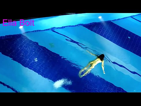 ❤️ म हेर्न रोक्न सक्दिन, जवान गोरा ELLA BOLT रिसोर्ट पूलमा नग्न पौडी खेल्दै समातियो ❌ गुदा भिडियो ne.fitorganic.top मा